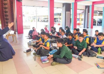 CUACA panas melampau ketika ini menjadi persoalan terhadap penilaian murid apabila PAJSK sukar dilaksanakan.