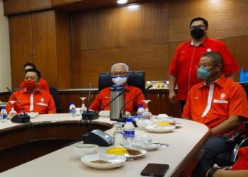 ISMAIL Sabri Yaakob menghadiri pertemuan tertutup bersama Biro Politik UMNO Kelantan di Kota Bharu, hari ini. - FOTO/YATIMIN ABDULLAH