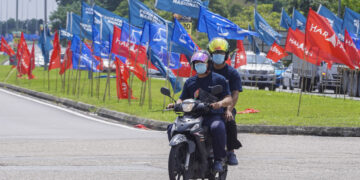 SURUHANJAYA Pilihan Raya (SPR) mengadakan mesyuarat khas hari ini bagi menentukan tarikh-tarikh penting Pilihan Raya Negeri (PRN) Johor dan Negeri Sembilan. - GAMBAR HIASAN