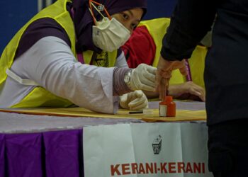 GUNAKAN saluran undi dalam Pilihan Raya Umum Ke-15 (PRU15) untuk memilih pemimpin yang bersih
dan mampu memulihkan ekonomi negara.