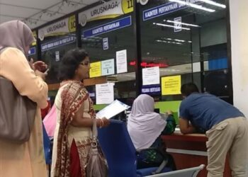 ORANG ramai yang mempunyai tunggakan cukai tanah akan menikmati diskaun pembayaran 50 peratus jika melunaskannya sekali gus sepanjang bulan ini.