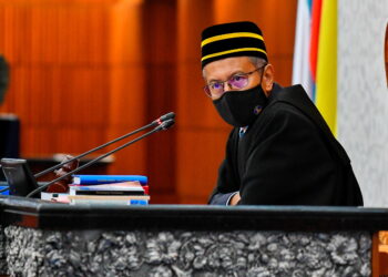 AZHAR AZIZAN HARUN