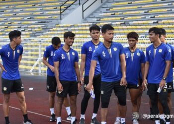 PERAK FC berharap diberi kebenaran untuk menjalani latihan secara berpusat.