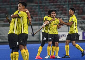 PEMAIN Perak merangkul kejuaraan lelaki Piala Tun Abdul Razak 2021 buat kali ke-11 selepas menumpaskan Pahang dalam perlawanan akhir di Bukit Jalil kelmarin.