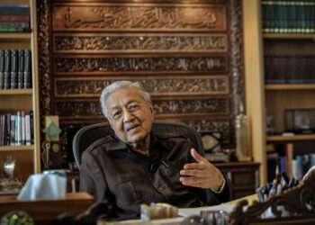 TUN DR. MAHATIHR MOHAMAD