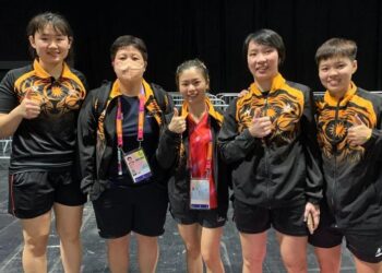 MALAYSIA membawa pulang pingat perak dalam acara pingpong berpasukan wanita selepas tewas 0-3 kepada Singapura pada final Sukan Komanwel 2022 di Birmingham hari ini.
