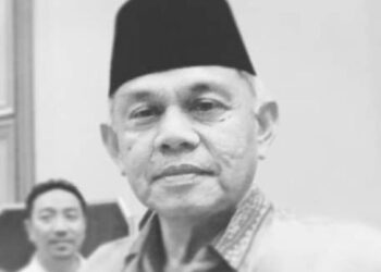 R. AZMI ABD. WAHAB
