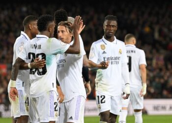 REAL Madrid mengalahkan Chelsea 2-0 untuk mara ke separuh akhir Liga Juara-Juara secara agregat 4-0.