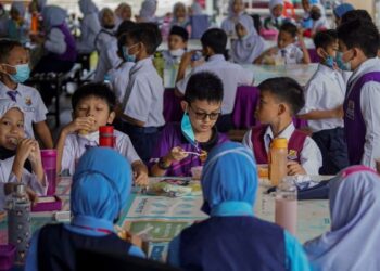 RMT dinaikkan daripada RM2.50 kepada RM3.50 bagi Semenanjung.-GAMBAR HIASAN