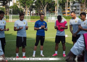 PASUKAN Harimau Malaya berharap permohonan untuk menambah pemain dalam Piala AFF di Singapura mendapat kelulusan.