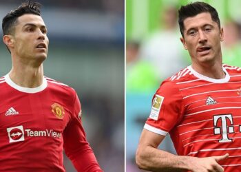 CRISTIANO Ronaldo (kiri) dan Robert Lewandowski berpotensi menjadi pertukaran terbesar di antara Manchester United dengan Bayern Munich.