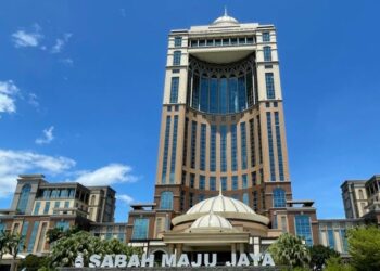 PUSAT PENTADBIRAN NEGERI SABAHdi Kota Kinabalu-UTUSAN/SURAIDAH ROSLAN