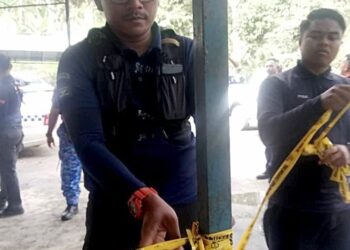 PUSAT operasi SAR di Bukit Durian, Batu 10, Pagoh, Muar ditutup sejak semalam selepas tujuh hari dibuka. -UTUSAN/NUR ALINA HASSAN