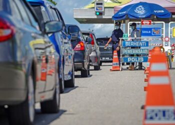 Polis Diraja Malaysia (PDRM) memulakan operasi saman ekor secara besar-besaran di seluruh negara kelmarin. - Gambar hiasan