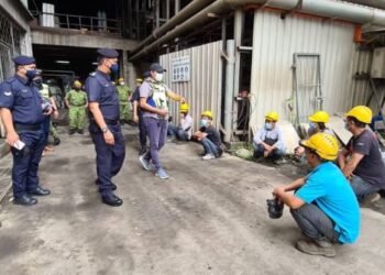 Pasukan khas mengawasi SOP tempat kerja akan meneruskan pemeriksaan bagi mengekang penularan kes Covid-19.