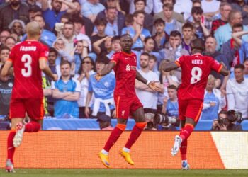 SADIO Mane meraikan jaringannya ketika membantu Liverpool menentang Manchester City dalam separuh akhir Piala FA di Wembley.