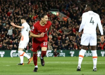 DARWIN Nunez meledak gol kemenangan Liverpool ketika menumpaskan West Ham 1-0.