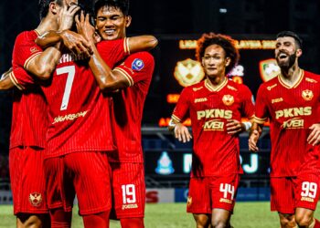 PEMAIN Selangor ketika meraikan jaringan menentang Kedah di Petaling Jaya malam tadi. - IHSAN SELANGOR FC