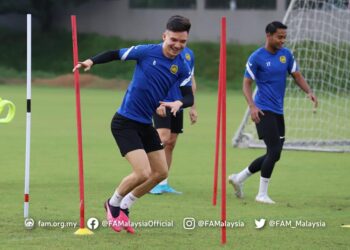 AKSI cemerlang Stuart Wilkin berjaya menarik perhatian pasukan Port FC.
