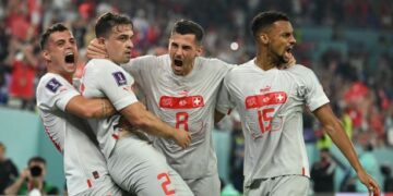 XHERDAN
Shaqiri meraikan gol pertama Switzerland ketika menentang Serbia dalam aksi terakhir Kumpulan G di Stadium 974, Doha semalam. – AFP
