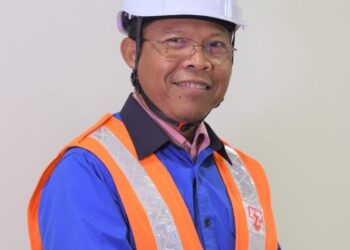 HUSAINI HUSIN