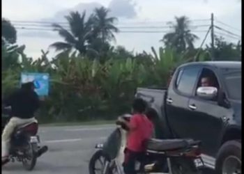 TANGKAP layar video memaparkan seorang kanak-kanak lelaki menunggang motosikal di Kampung Paya Chegar, Jitra, Kubang Pasu, Kedah.