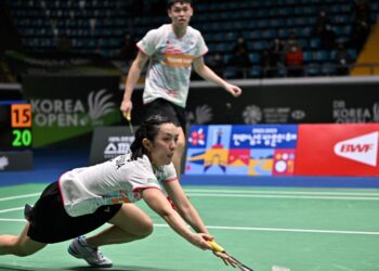 LAI Pei Jing (depan) bersama Tan Kian Meng mara ke pusingan kedua Terbuka Korea Selatan 2024.