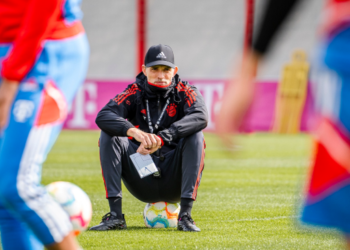 THOMAS Tuchel sudah memulakan tugasnya bersama Bayern Munich sejak dilantik sebagai pengurus baharu gergasi Jerman itu minggu lalu.