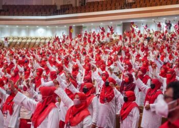 UMNO dikatakan berdepan dilema untuk memujuk ahlinya mengundi DAP. - Gambar hiasan