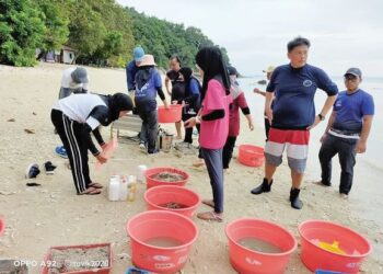 UMT komited melakukan kajian mengatasi masalah pencemaran laut yang makin membimbangkan.