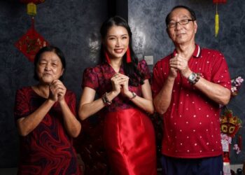 Amber Chia akan meraikan Tahun Baharu Cina di kediamannya, di Kuala Lumpur bersama keluarga.