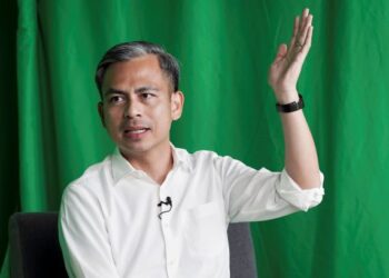 FAHMI FADZIL