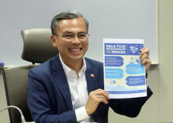 PELAKSANAAN Dwirangkaian 5G akan mewujudkan persaingan sihat sekali gus memacu kualiti perkhidmatan telekomunikasi negara. – UTUSAN/FAISOL MUSTAFA