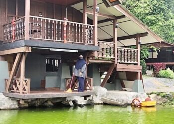 Pengusaha inap desa masih boleh memohon geran pembaikan yang dilanjutkan oleh Kementerian Pelancongan Seni dan  Budaya  hingga 15 Jun ini.- GAMBAR HIASAN