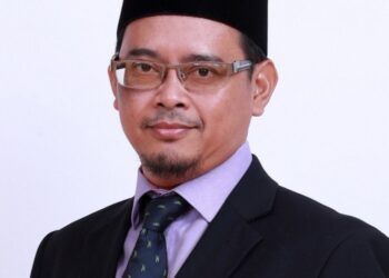 DR. FAIZUL AMRI ADNAN