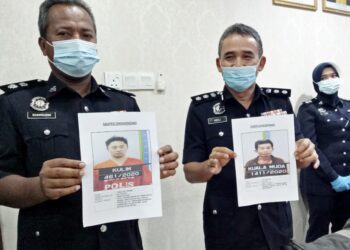 ADZLI Abu Shah (dua dari kiri) bersama Timbalan Ketua Polis Daerah Kuala Muda, Superintendan Shamsudin Mamat (kiri) menunjukkan gambar dua ahli Geng Alai yang masih diburu di IPD Kuala Muda, Kedah, hari ini.