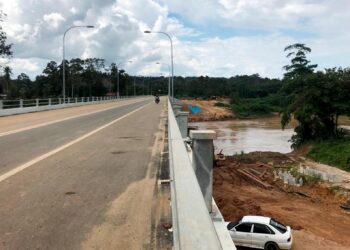 Jambatan konkrit menghubungkan Kampung Pemberian dengan Kampung Manjor di Kuala Krai, dibuka kepada pengguna tiga bulan lalu. - UTUSAN/ AIMUNI TUAN LAH