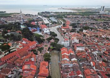 PENGUNDI Melaka pasti akan memilih calon-calon yang benar-benar dapat memberi perkhidmatan sebaiknya tanpa terbelit dengan sikap dan perlakuan tidak digemari rakyat. – UTUSAN/MUHAMAD IQBAL ROSLI