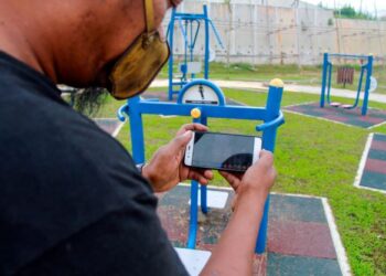 JIKA kandungan yang hendak dihasilkan dan disiarkan dalam media sosial boleh mengundang kecaman ramai, eloklah dielakkan.