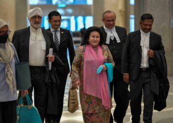 ROSMAH Mansor hadir di Mahkamah Rayuan Putrajaya. - UTUSAN/FAISOL MUSTAFA