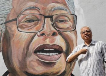 KITA perlu berikan sokongan padu kepada Perdana Menteri agar beliau dapat memacu negara keluar daripada ancaman Covid-19. – UTUSAN/SYARAFIQ ABD SAMAD