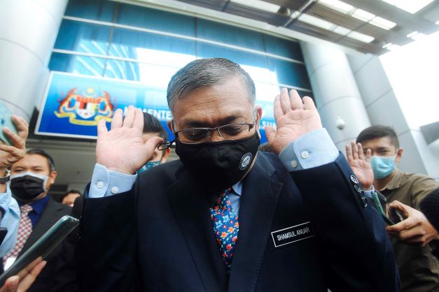 Peletakan jawatan tanda setia kepada parti – Shamsul Anuar 