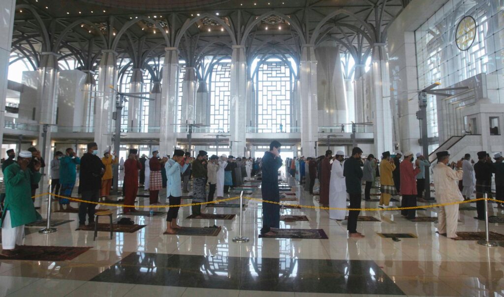 Orang politik simpatilah dengan rakyat – Utusan Digital Orang politik simpatilah dengan rakyat – Utusan Digital