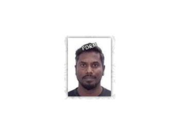 POLIS sedang mengesan S. Yogentheran iaitu suspek utama kes pecah gudang dan curi di Bercham, Ipoh kelmarin. - UTUSAN/IHSAN PDRM