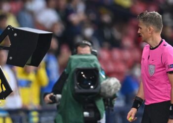 VAR sudah lama diperkenalkan di peringkat antarabangsa, namun masih asing di Malaysia.
