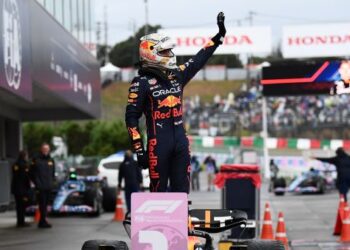 MAX Verstappen berisiko hilang kejuaraan dunia 2021.