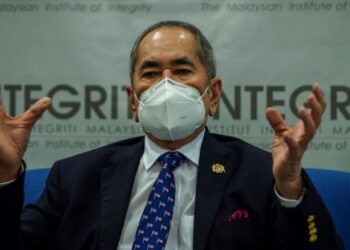 WAN JUNAIDI TUNKU JAAFAR
