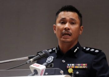 MUHAMMAD Yazid Muhammad Yew pada sidang akhbar di IPK Selangor, Shah Alam, Selangor, hari ini.-Foto ISKANDAR SHAH MOHAMED