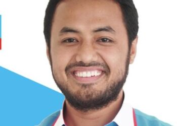 FARHASH WAFA SALVADOR RIZAL MUBARAK