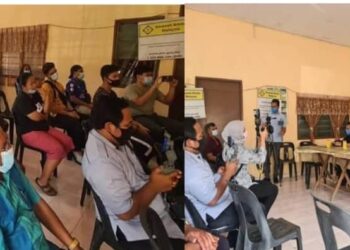 FADHLULLAH Suhaimi Abdul Malek (berdiri) berdialog dengan masyarakat Siam Kampung Watt Paya Mat Inson di 
Pendang, Kedah mengenai masalah capaian Internet yang dihadapi oleh penduduk setempat, semalam.